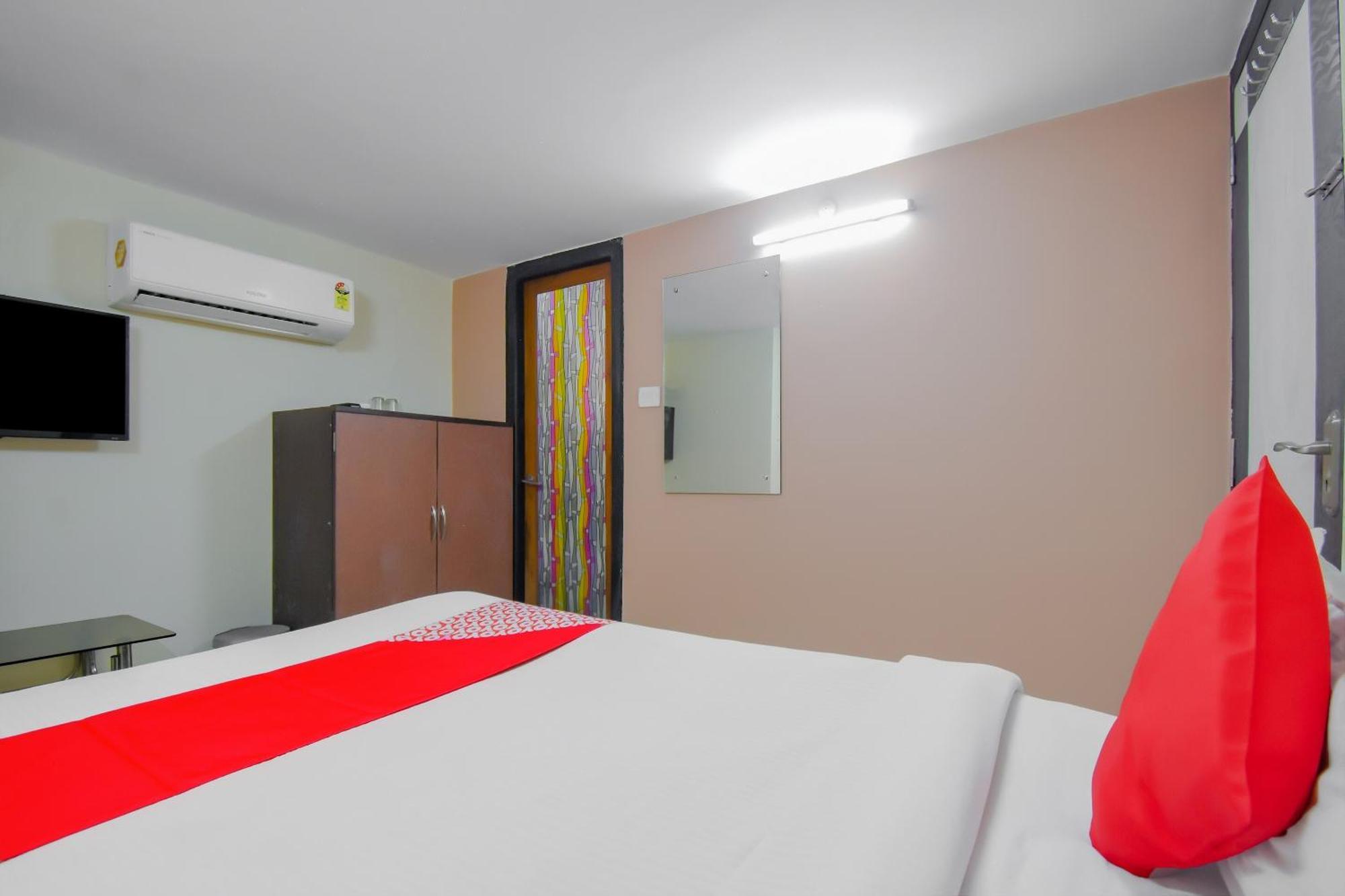 Hotel O Lindsay Inn Guest House Bara Bazar ภายนอก รูปภาพ