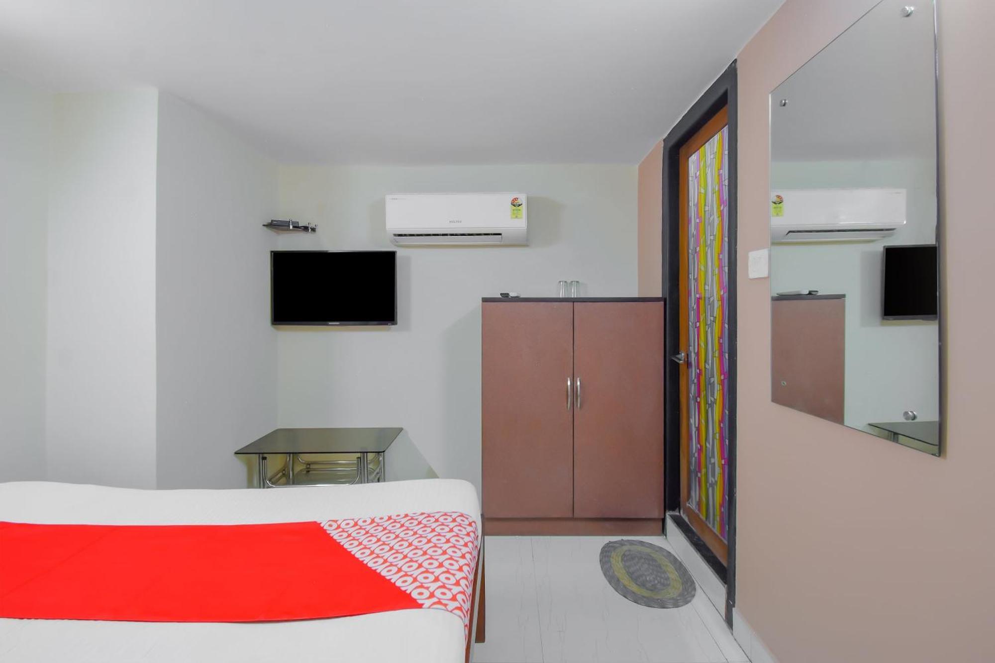 Hotel O Lindsay Inn Guest House Bara Bazar ภายนอก รูปภาพ
